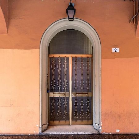 Alessandrini Apartment Alla Finestrella By Wonderful Italy Bologna Luaran gambar